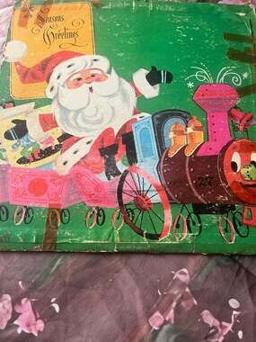 Santa Claus Is Coming to Town : Children's Christmas Favorites by : Amazon.co.uk